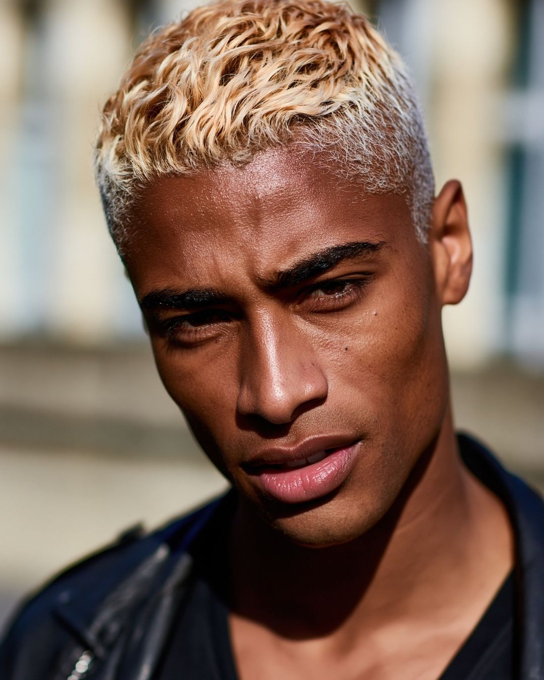 Malik — avatar IA masculin EXIAA
